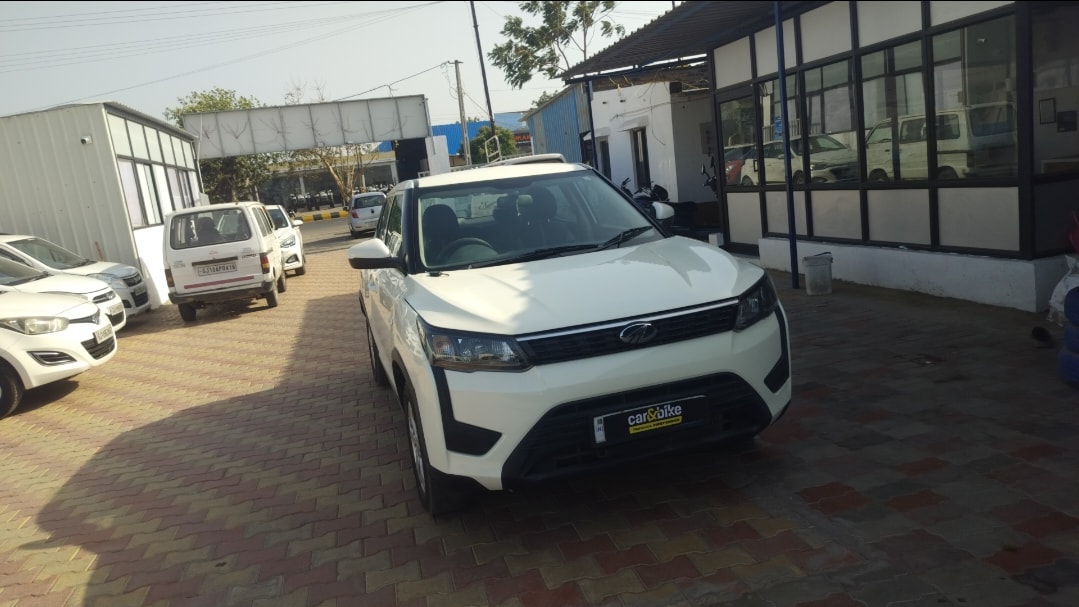 Used 2019 Mahindra XUV300 Used 2019 Mahindra XUV300
