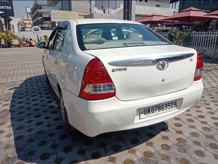 Used 2014 Toyota Etios Used 2014 Toyota Etios