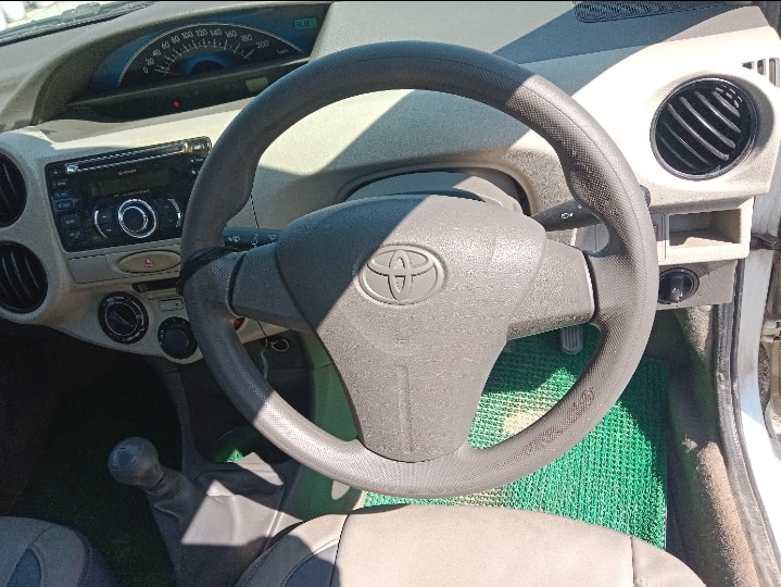 Used 2014 Toyota Etios Used 2014 Toyota Etios