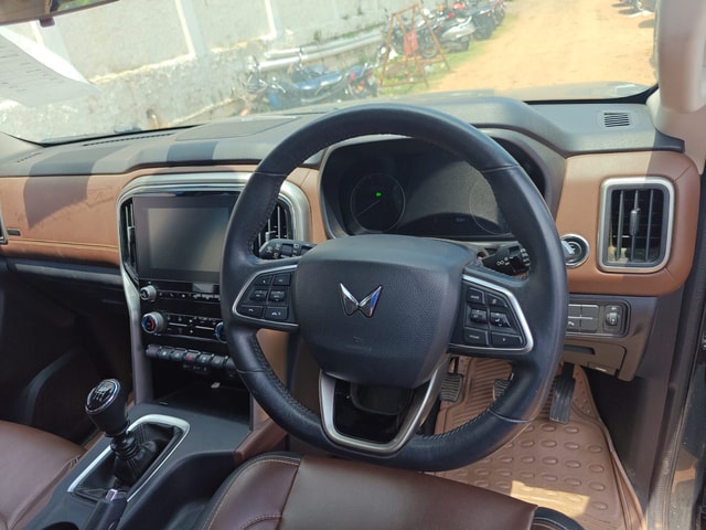 View Mahindra Scorpio-N Image 15 Used Mahindra Scorpio-N Image 15