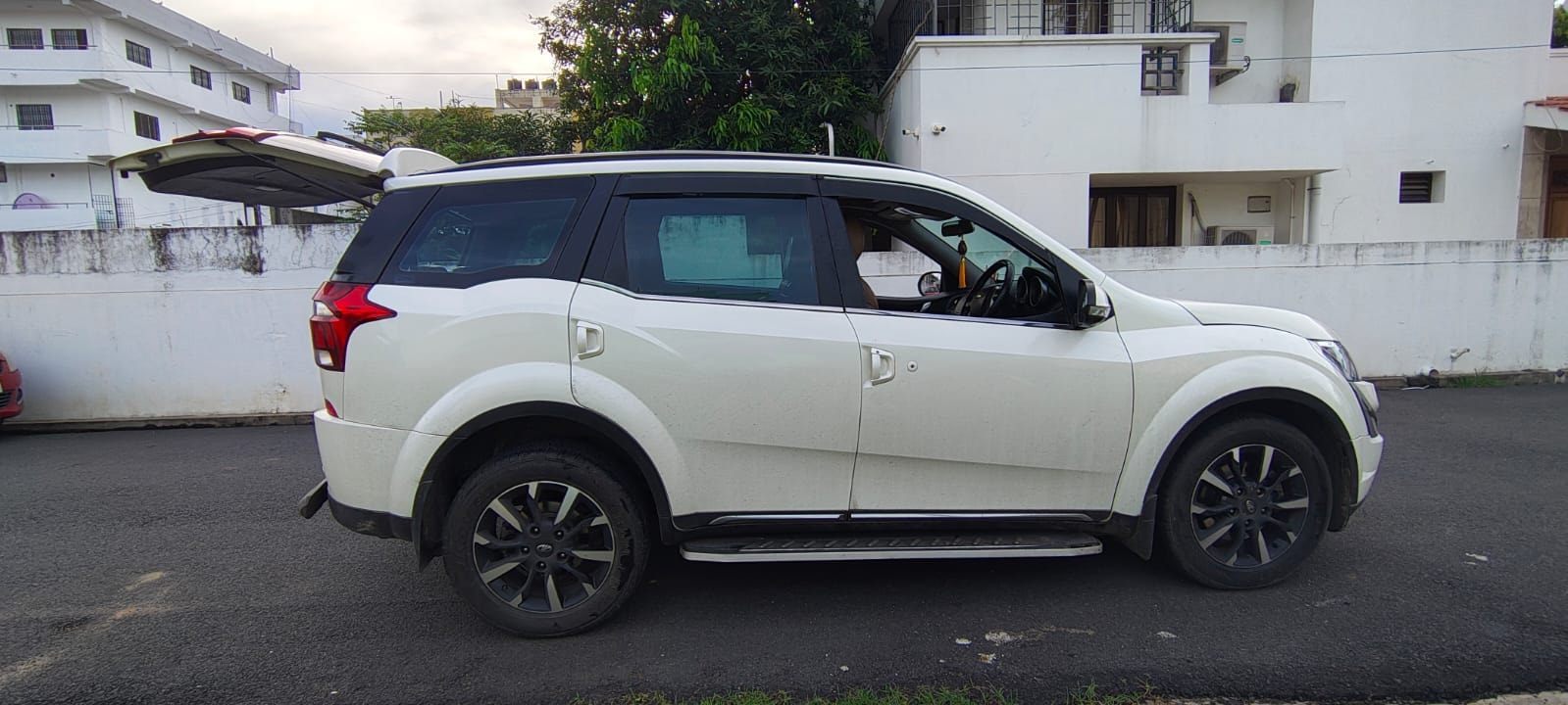 Used 2019 Mahindra XUV500 Used 2019 Mahindra XUV500