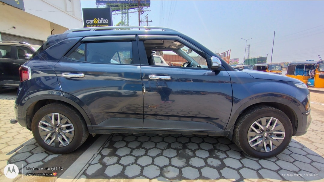 Used 2021 Hyundai Venue Used 2021 Hyundai Venue