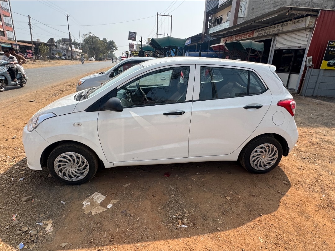 Used 2017 Hyundai Grand i10 Used 2017 Hyundai Grand i10