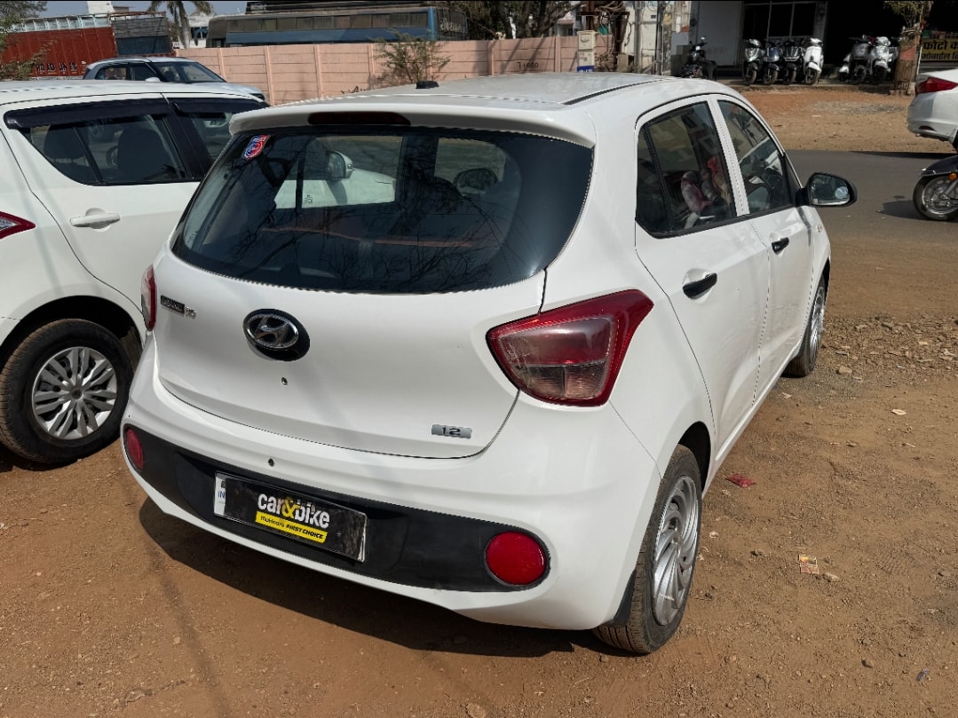 Used 2017 Hyundai Grand i10 Used 2017 Hyundai Grand i10