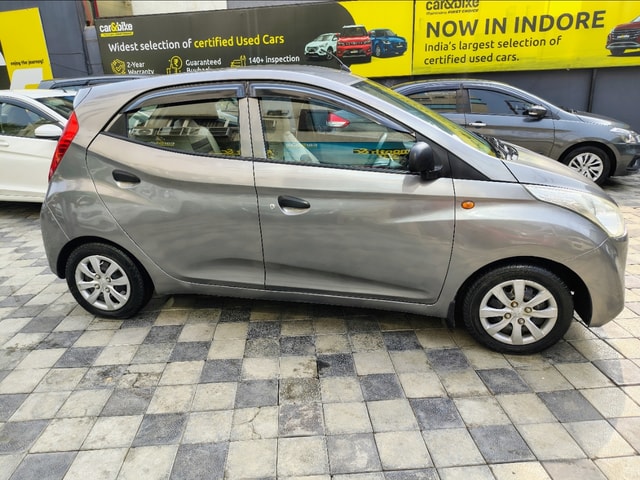 View Hyundai EON Image 5 Used Hyundai EON Image 5