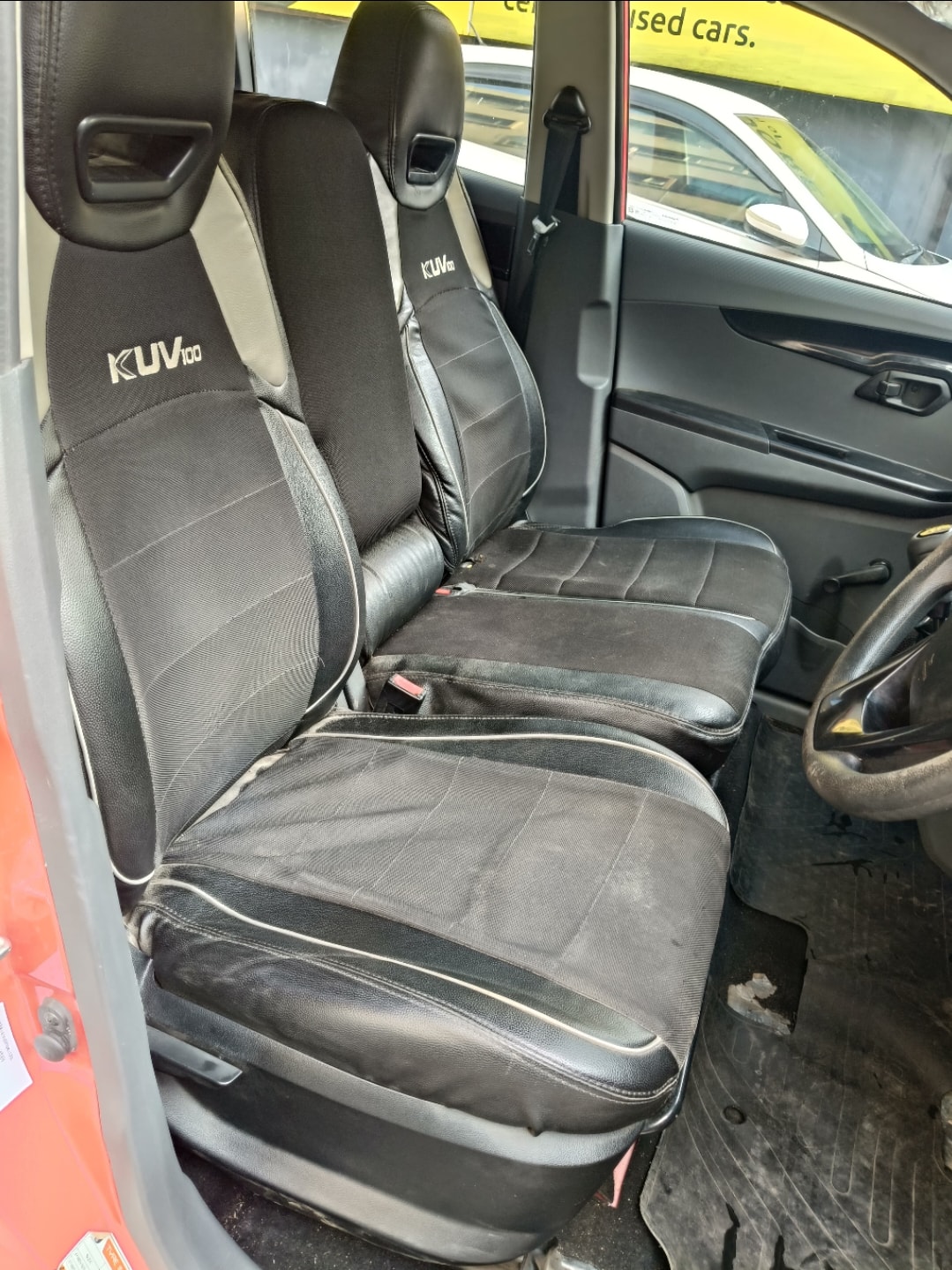 Used 2020 Mahindra KUV100 Used 2020 Mahindra KUV100