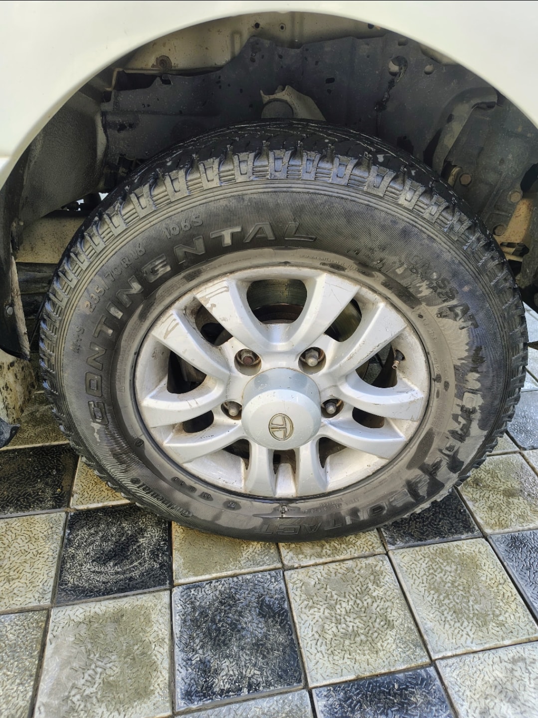 Used 2011 Tata Safari Used 2011 Tata Safari