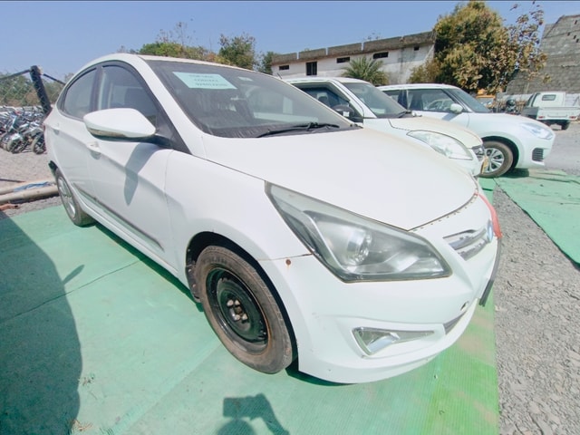 View Hyundai Fluidic Verna Image 7 Used Hyundai Fluidic Verna Image 7