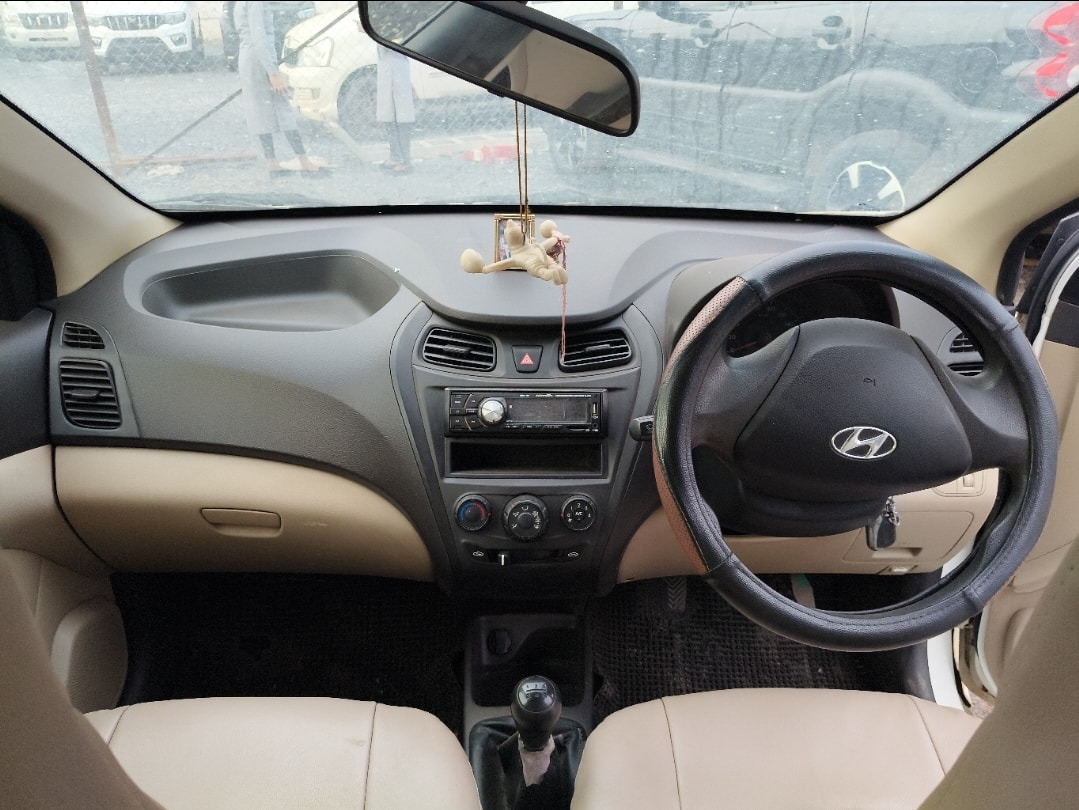 Used 2012 Hyundai EON Used 2012 Hyundai EON