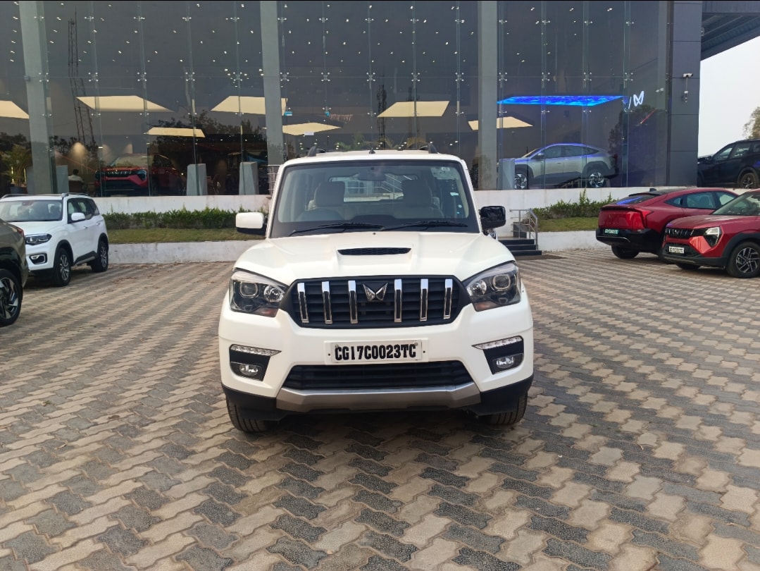 Used 2023 Mahindra Scorpio Classic Used 2023 Mahindra Scorpio Classic