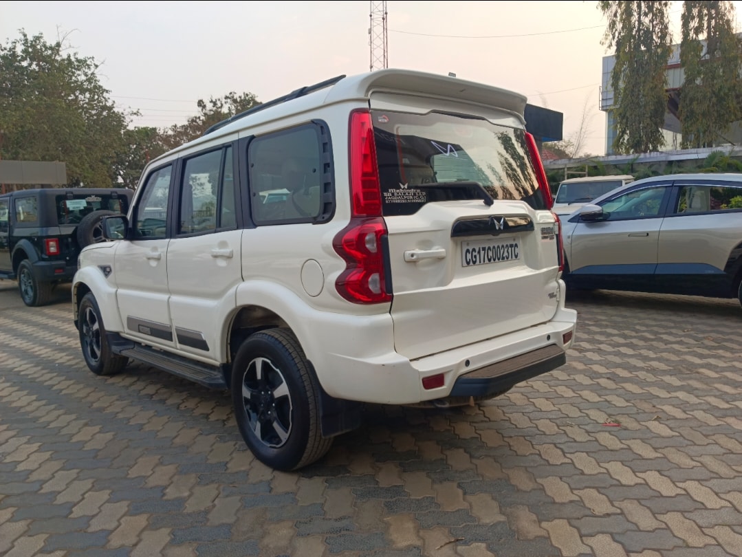 Used 2023 Mahindra Scorpio Classic Used 2023 Mahindra Scorpio Classic
