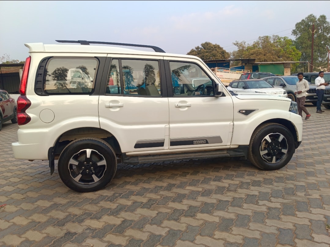 Used 2023 Mahindra Scorpio Classic Used 2023 Mahindra Scorpio Classic