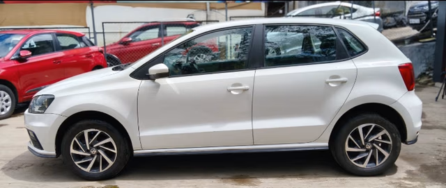 View Volkswagen Polo Image 4 Used Volkswagen Polo Image 4