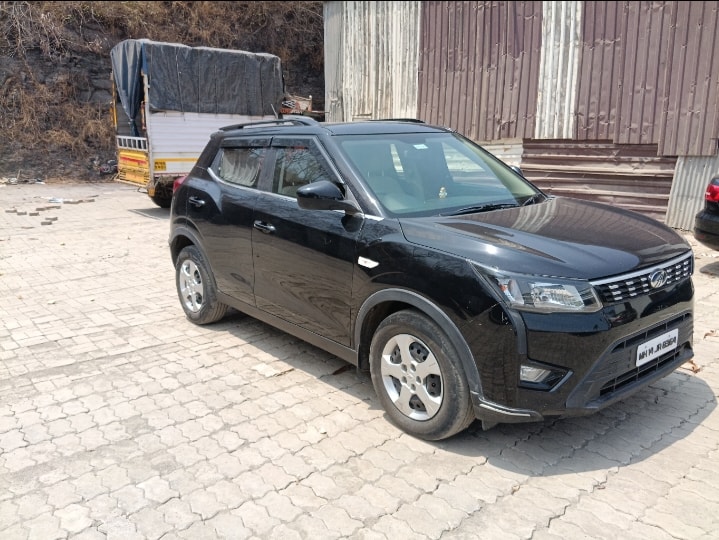 Used 2021 Mahindra XUV300 Used 2021 Mahindra XUV300