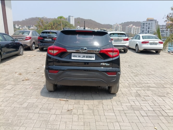 Used 2021 Mahindra XUV300 Used 2021 Mahindra XUV300