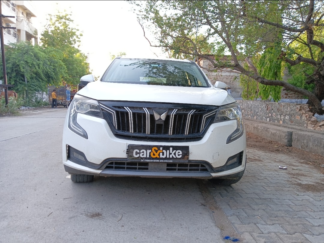 Used 2023 Mahindra XUV700 Used 2023 Mahindra XUV700