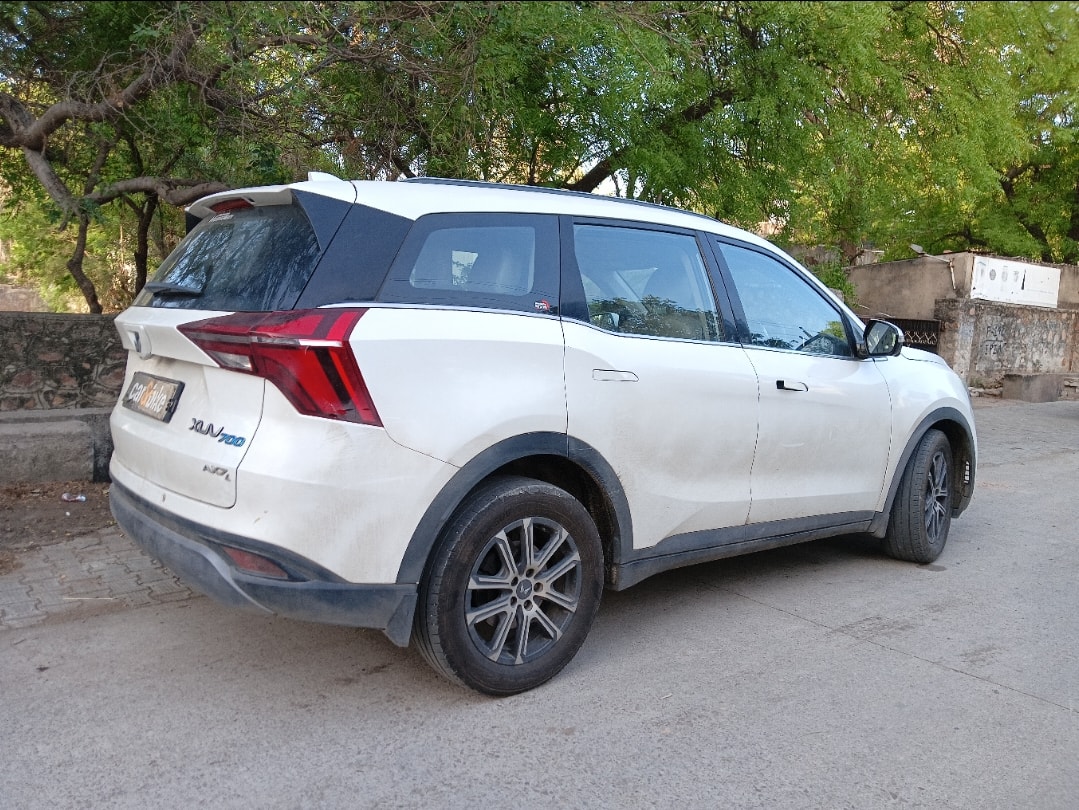 Used 2023 Mahindra XUV700 Used 2023 Mahindra XUV700