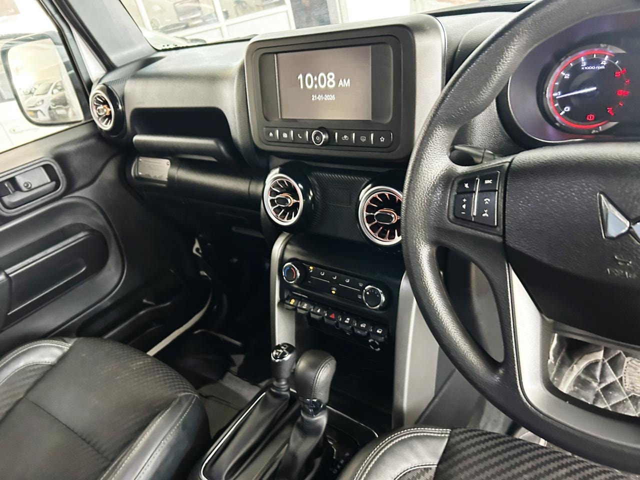 Used 2024 Mahindra Thar Used 2024 Mahindra Thar