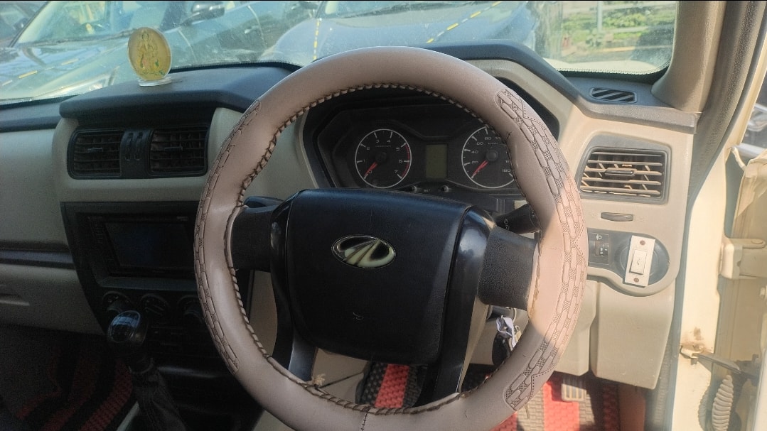 View 2014 Mahindra Scorpio S2 2WD Image 13 Used 2014 Mahindra Scorpio S2 2WD Image 13