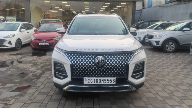 View MG Hector Plus Image 2 Used MG Hector Plus Image 2