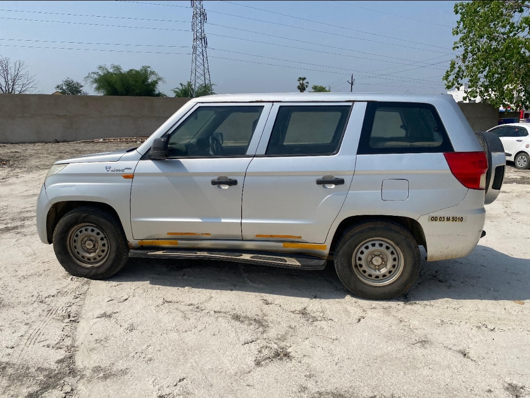 Used 2018 Mahindra TUV300 Plus Used 2018 Mahindra TUV300 Plus