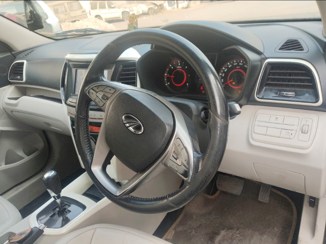 Used 2019 Mahindra XUV300 Used 2019 Mahindra XUV300