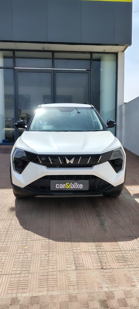 Used 2025 Mahindra XUV 3XO Used 2025 Mahindra XUV 3XO