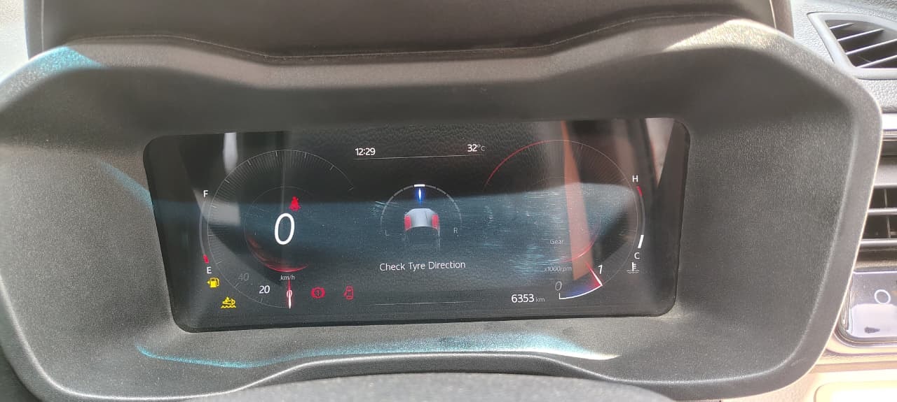 Used 2025 Mahindra XUV 3XO Used 2025 Mahindra XUV 3XO