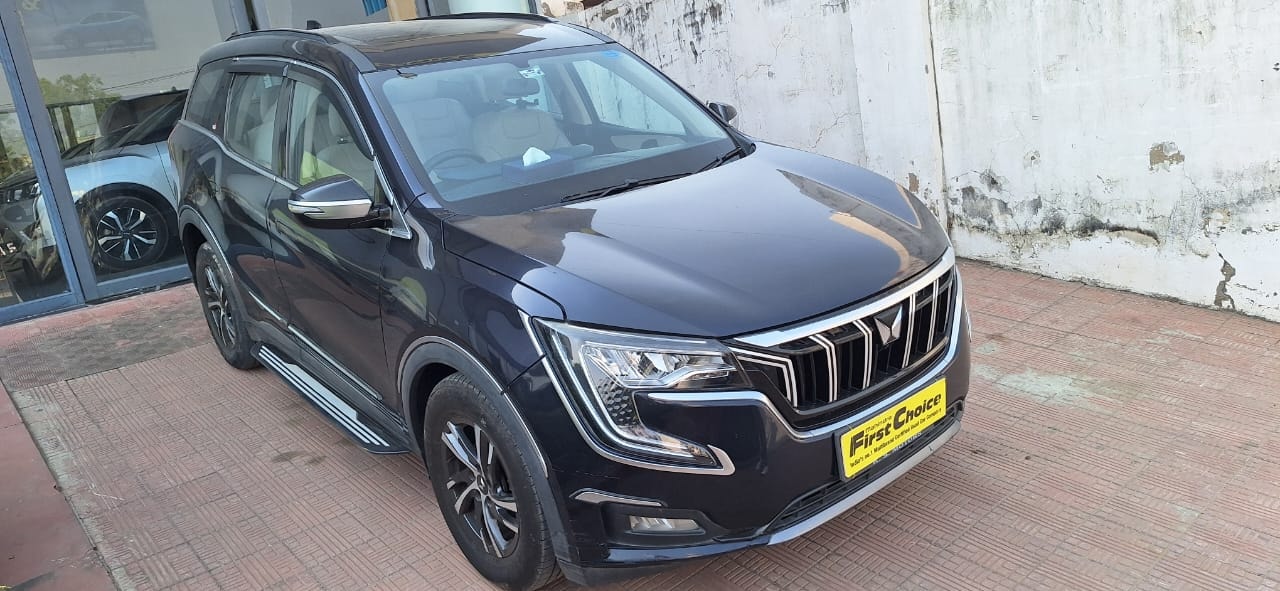 Used 2022 Mahindra XUV700 Used 2022 Mahindra XUV700