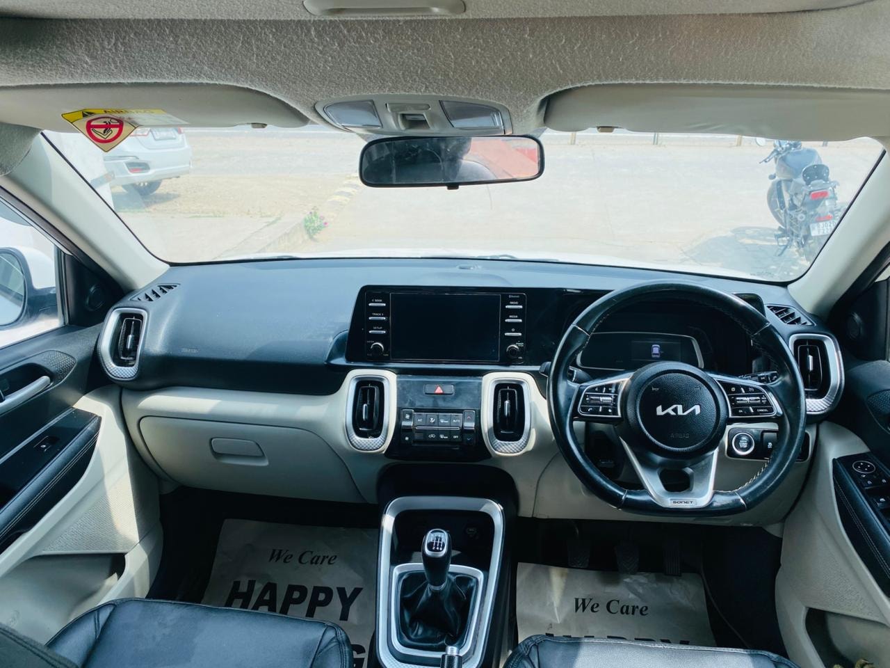 Used 2022 Kia Sonet Used 2022 Kia Sonet