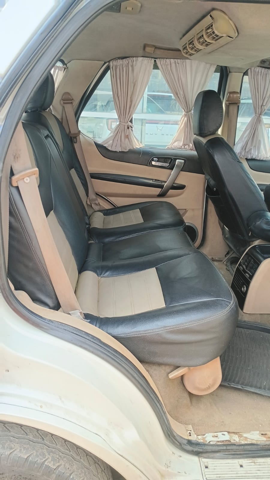 Used 2014 Tata Safari Storme Used 2014 Tata Safari Storme