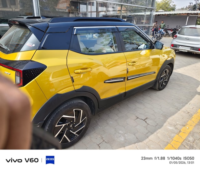 View Mahindra XUV 3XO Image 4 Used Mahindra XUV 3XO Image 4