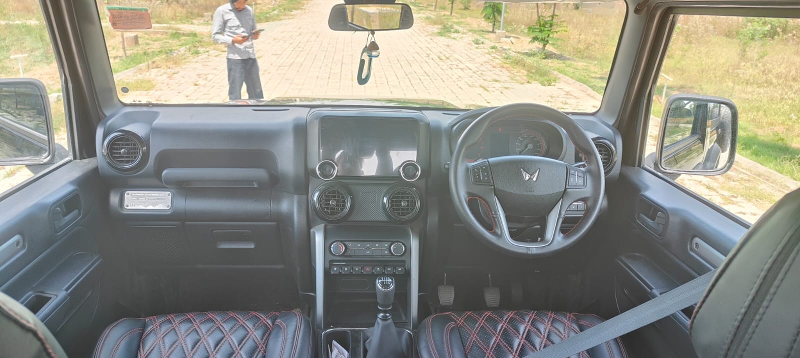 Used 2024 Mahindra Thar Used 2024 Mahindra Thar