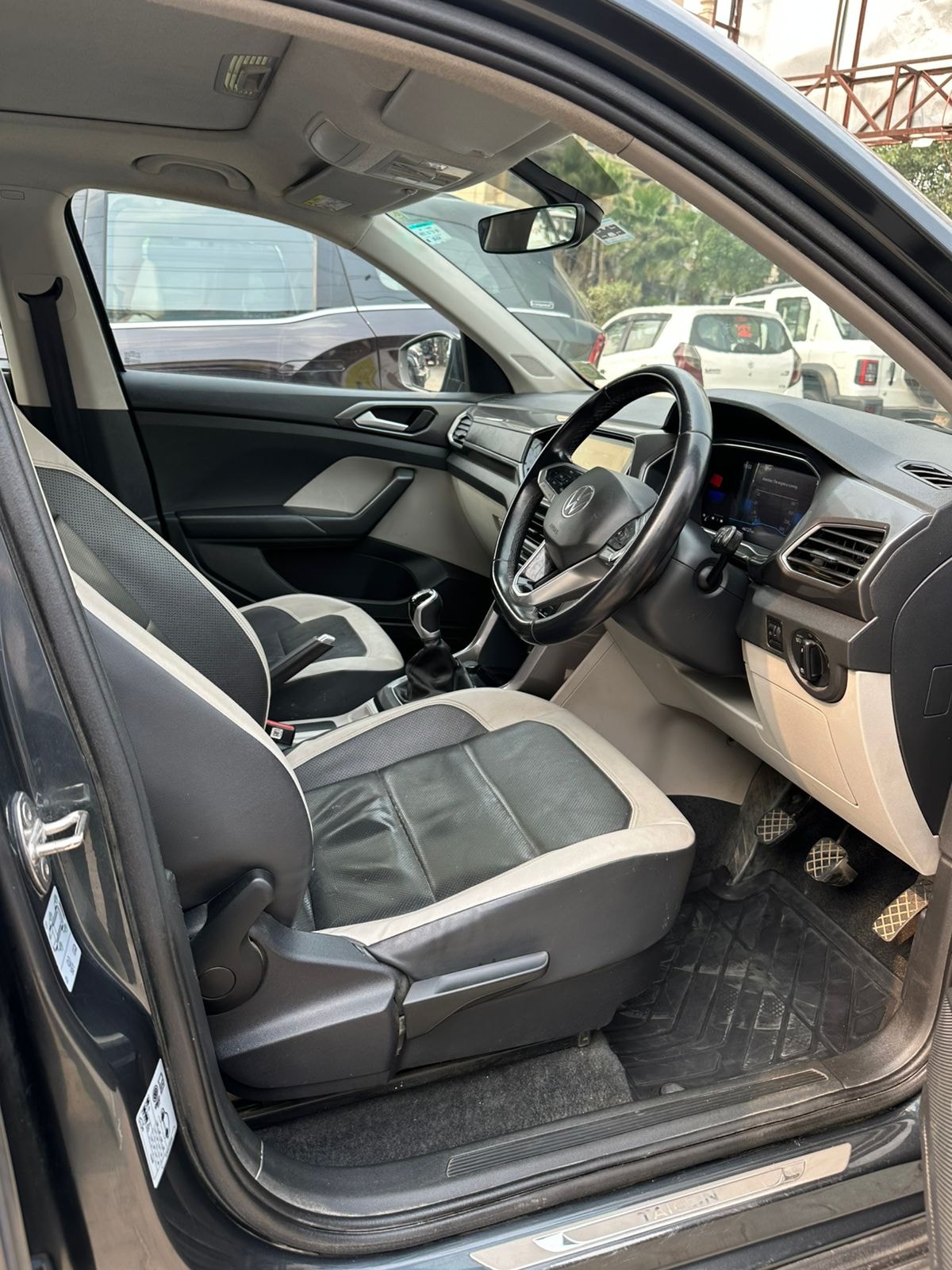 Used 2022 Volkswagen Taigun Used 2022 Volkswagen Taigun