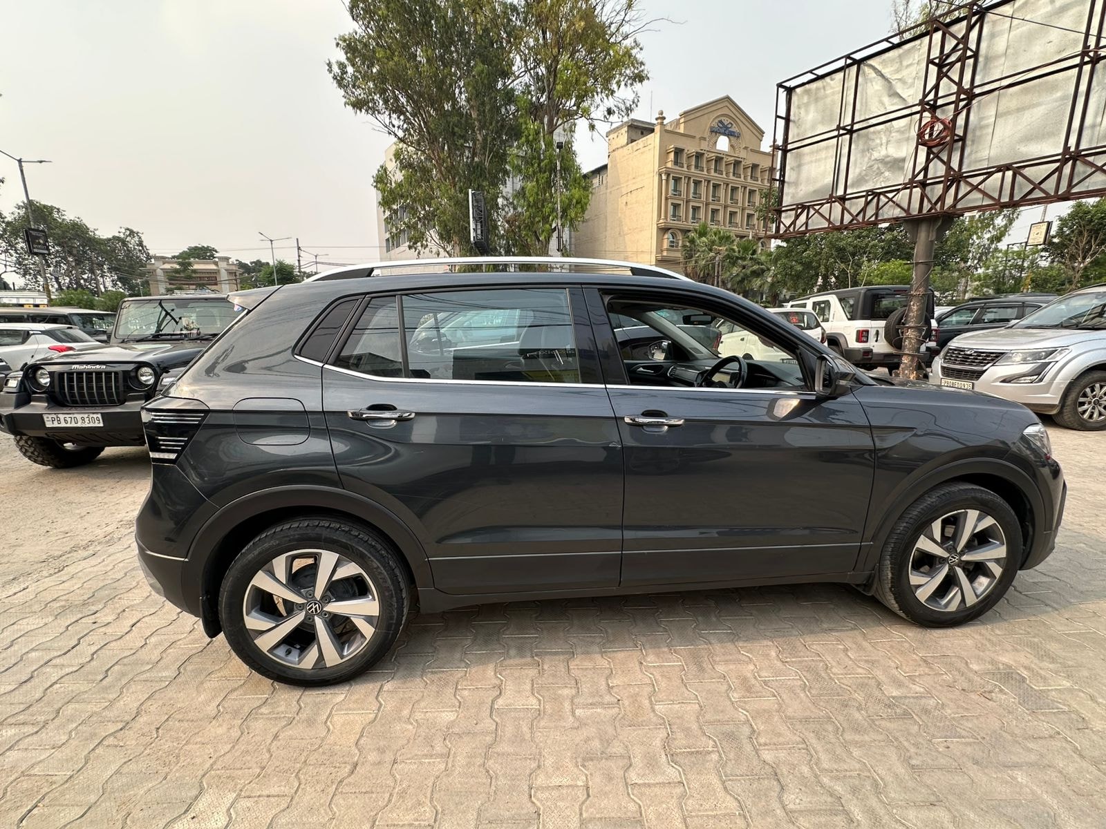 Used 2022 Volkswagen Taigun Used 2022 Volkswagen Taigun