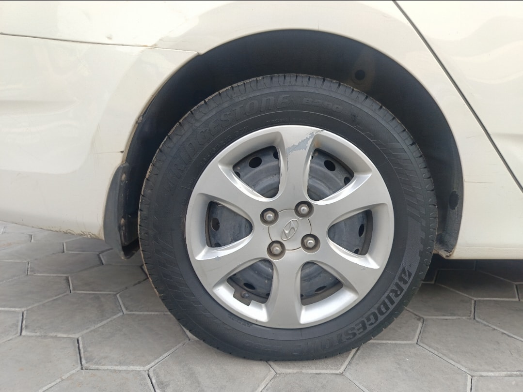 Used 2014 Hyundai Fluidic Verna Used 2014 Hyundai Fluidic Verna
