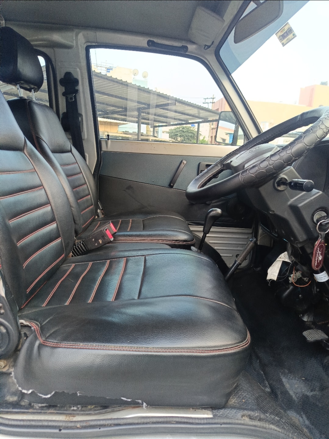 Used 2017 Maruti Suzuki Omni Used 2017 Maruti Suzuki Omni