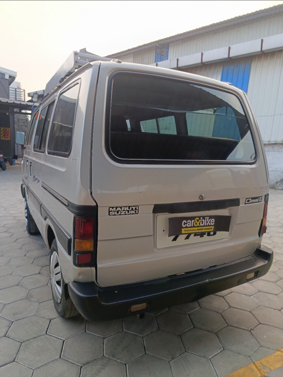 Used 2017 Maruti Suzuki Omni Used 2017 Maruti Suzuki Omni