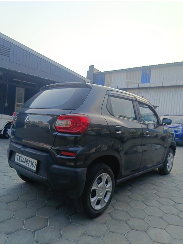 View Maruti Suzuki S-Presso Image 6 Used Maruti Suzuki S-Presso Image 6