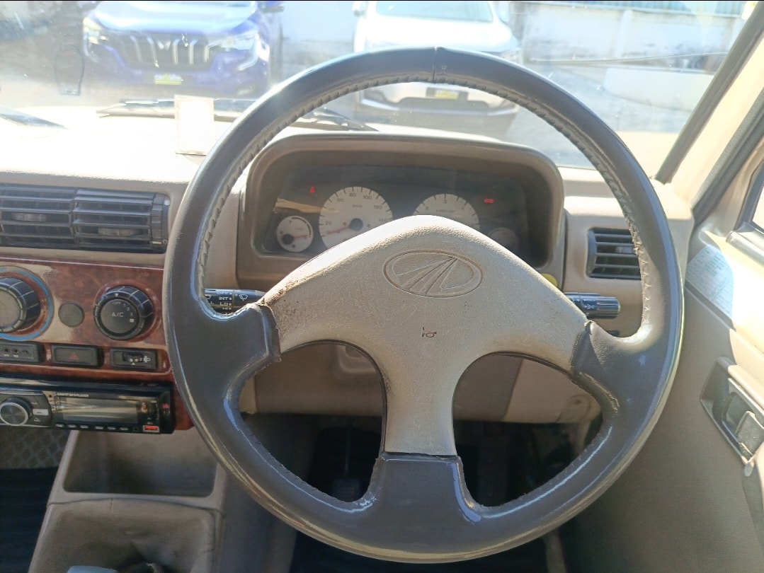 Used 2011 Mahindra Bolero Used 2011 Mahindra Bolero