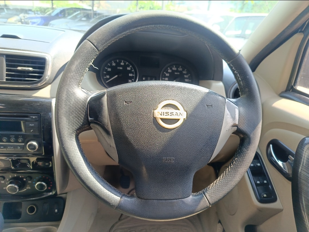 Used 2013 Nissan Terrano Used 2013 Nissan Terrano