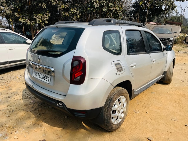 View Renault Duster Image 8 Used Renault Duster Image 8