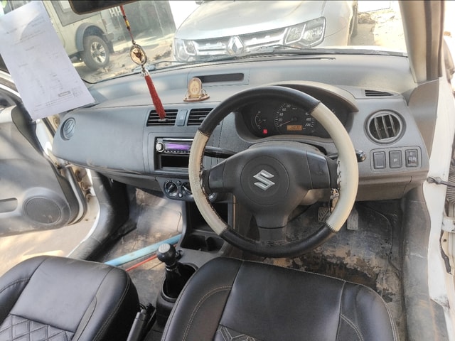 View Maruti Suzuki Swift DZire Image 14 Used Maruti Suzuki Swift DZire Image 14