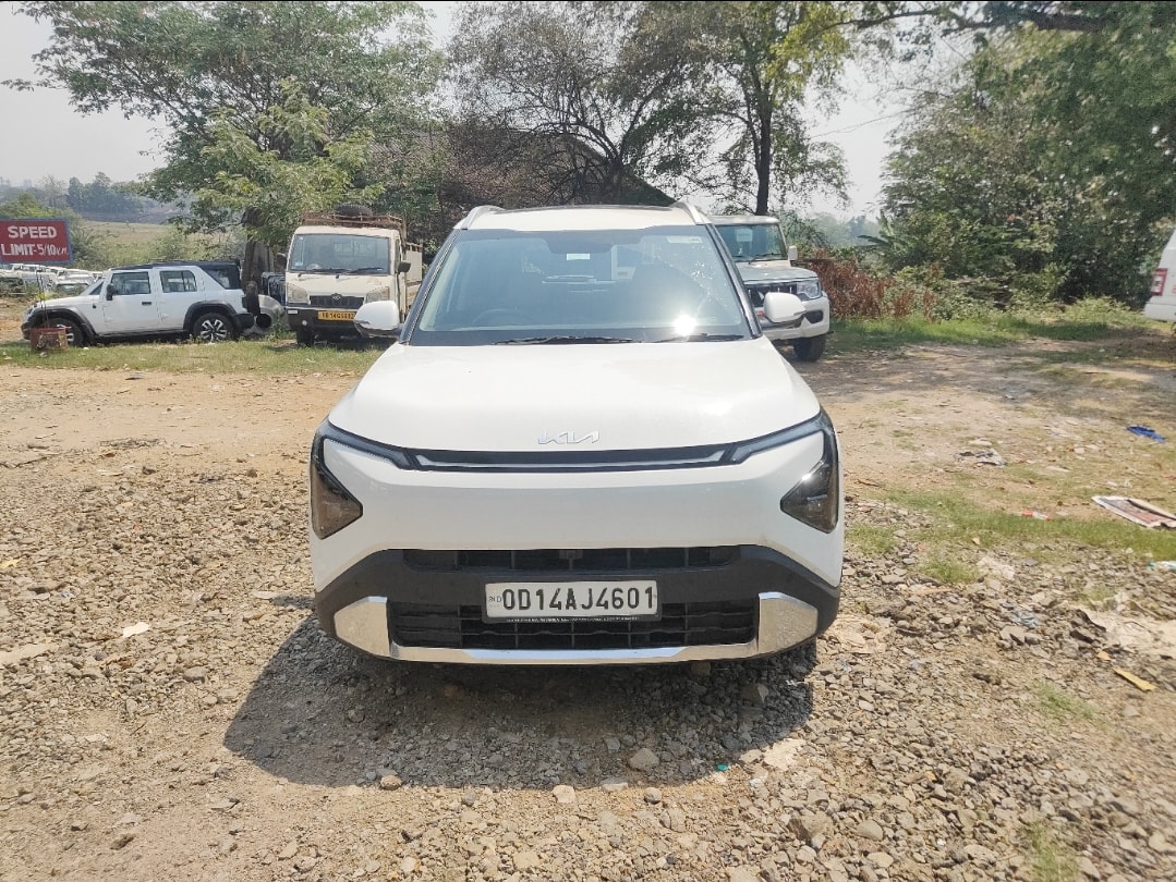 Used 2025 Kia Carens Clavis Used 2025 Kia Carens Clavis