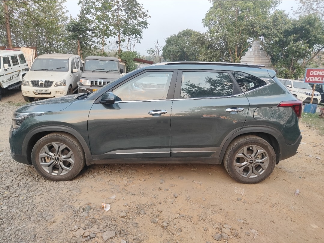 Used 2023 Kia Seltos Used 2023 Kia Seltos