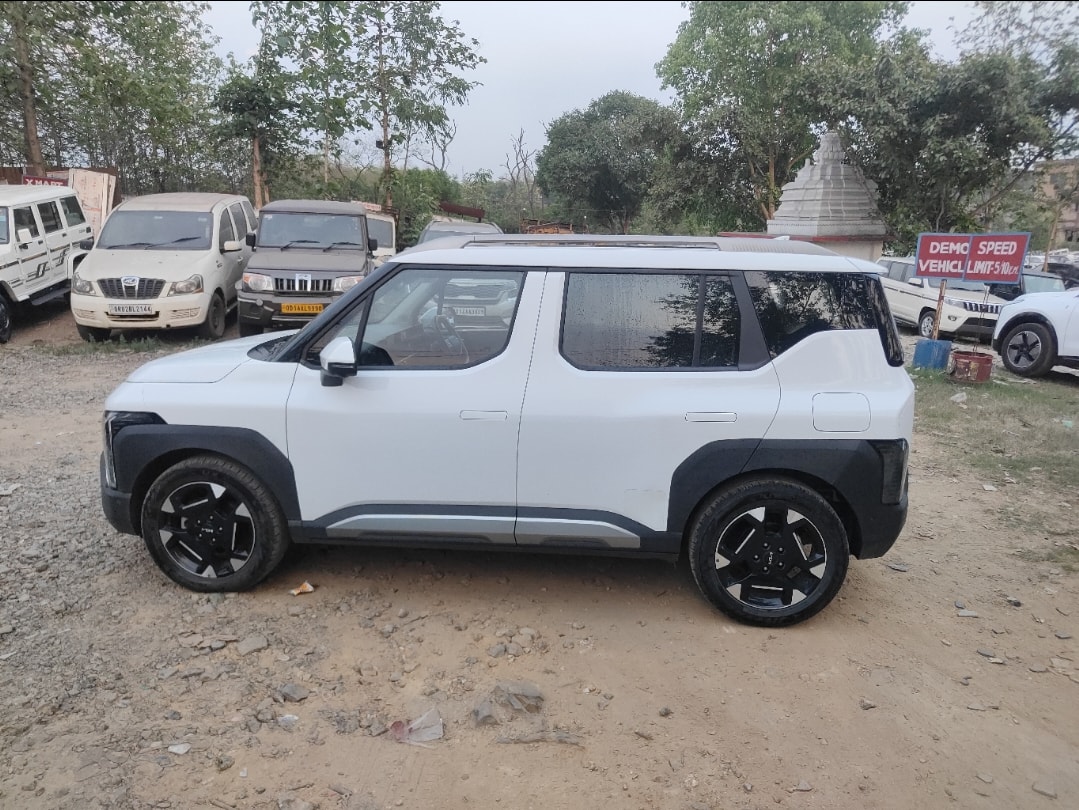 Used 2025 Kia Syros Used 2025 Kia Syros