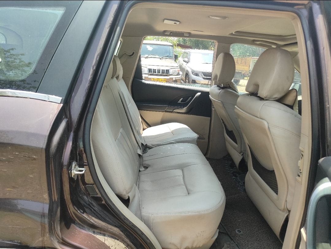 Used 2015 Mahindra XUV500 Used 2015 Mahindra XUV500