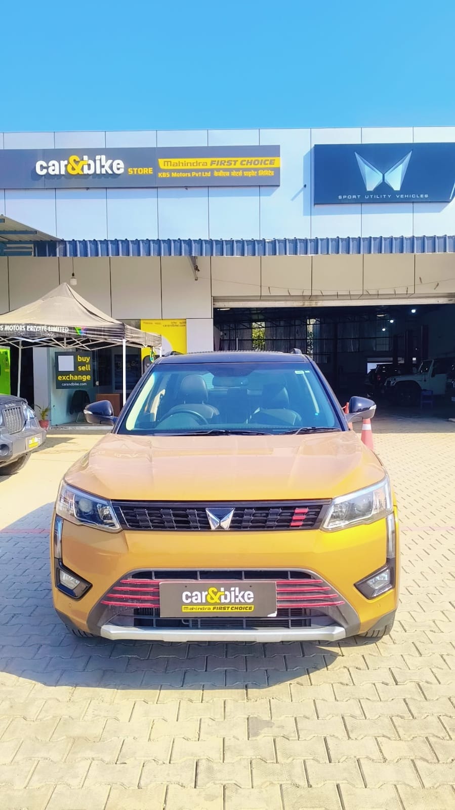 Used 2022 Mahindra XUV300 Used 2022 Mahindra XUV300