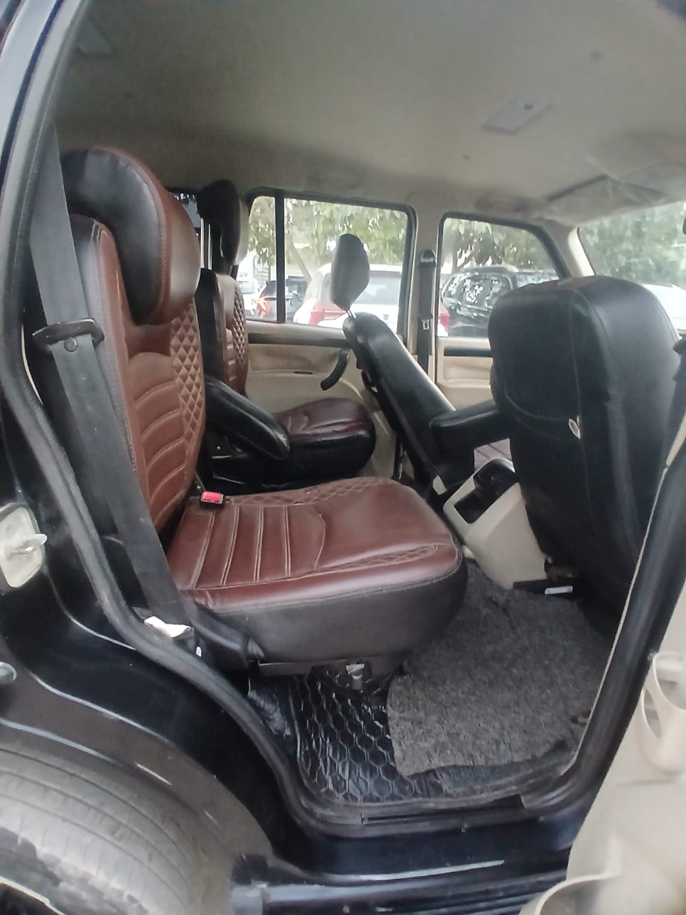 Used 2022 Mahindra Scorpio Classic Used 2022 Mahindra Scorpio Classic