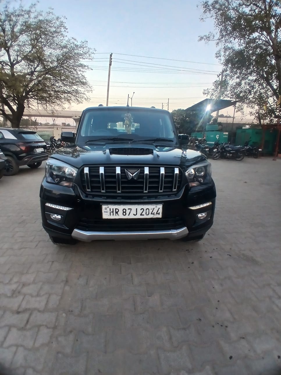 Used 2022 Mahindra Scorpio Classic Used 2022 Mahindra Scorpio Classic